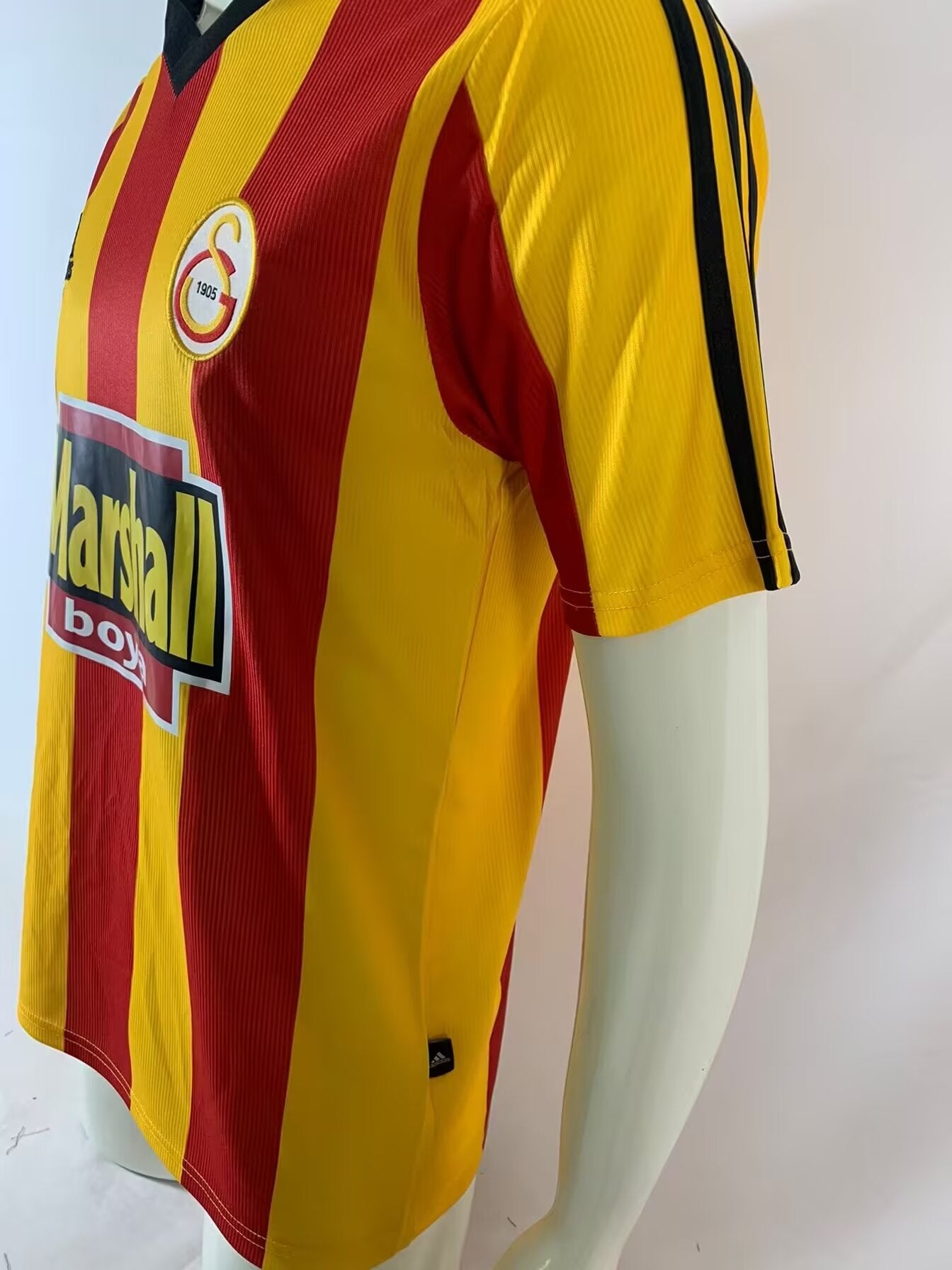 Galatasaray Istanbul 1999/00 Heimtrikot