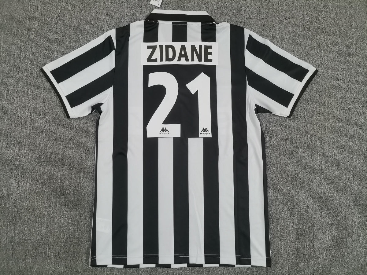 Juventus Turin 1995 - 97 Heimtrikot