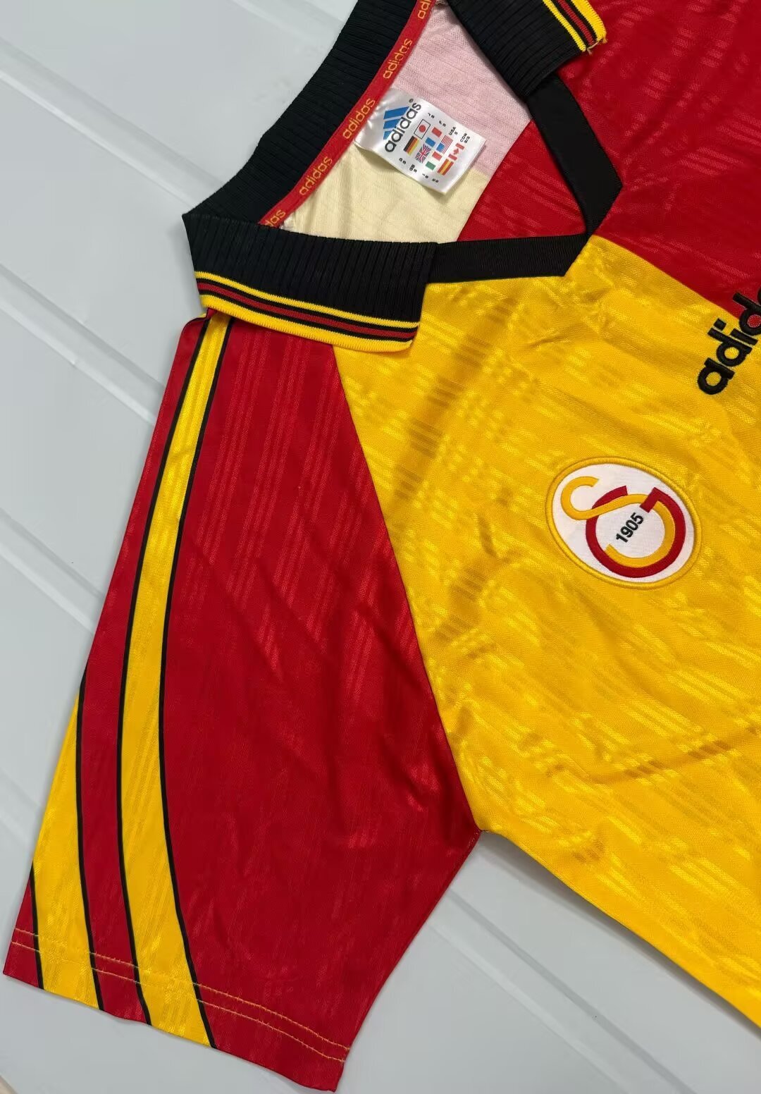 Galatasaray Istanbul 1997/98 Heimtrikot