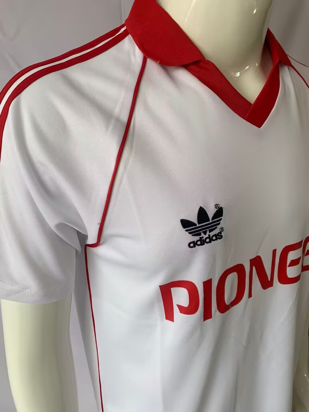1. FC Köln Saison 1980/81 Heimtrikot
