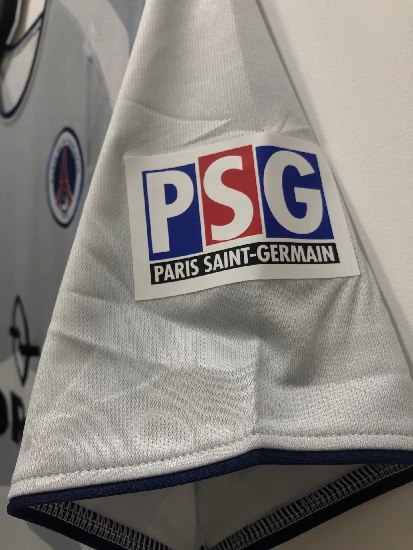 Paris Saint-Germain 2001/02 Auswärtstrikot