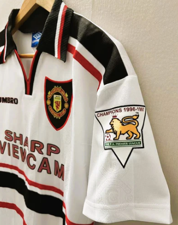 Manchester United 1997/1998 Auswärtstrikot