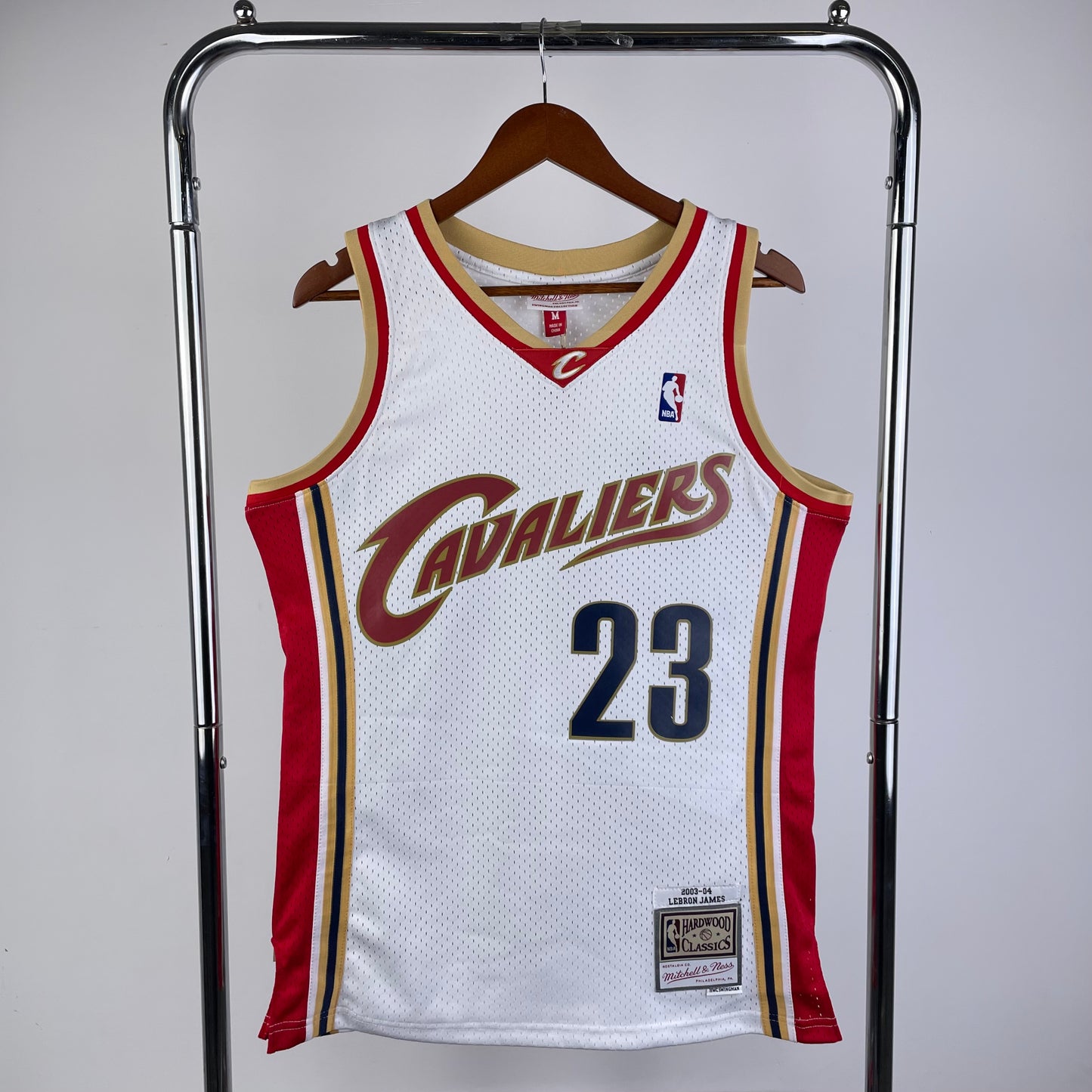 Cleveland Cavaliers - LeBron James - 2003/04