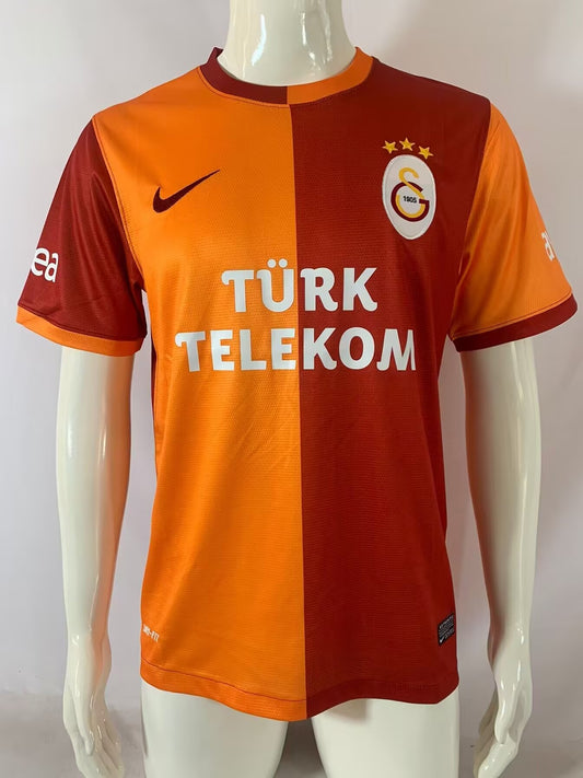 Galatasaray Istanbul 2013/14 Heimtrikot