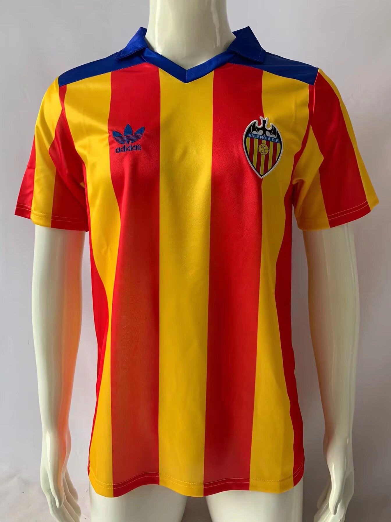 FC Valencia 1982/83 Auswärtstrikot