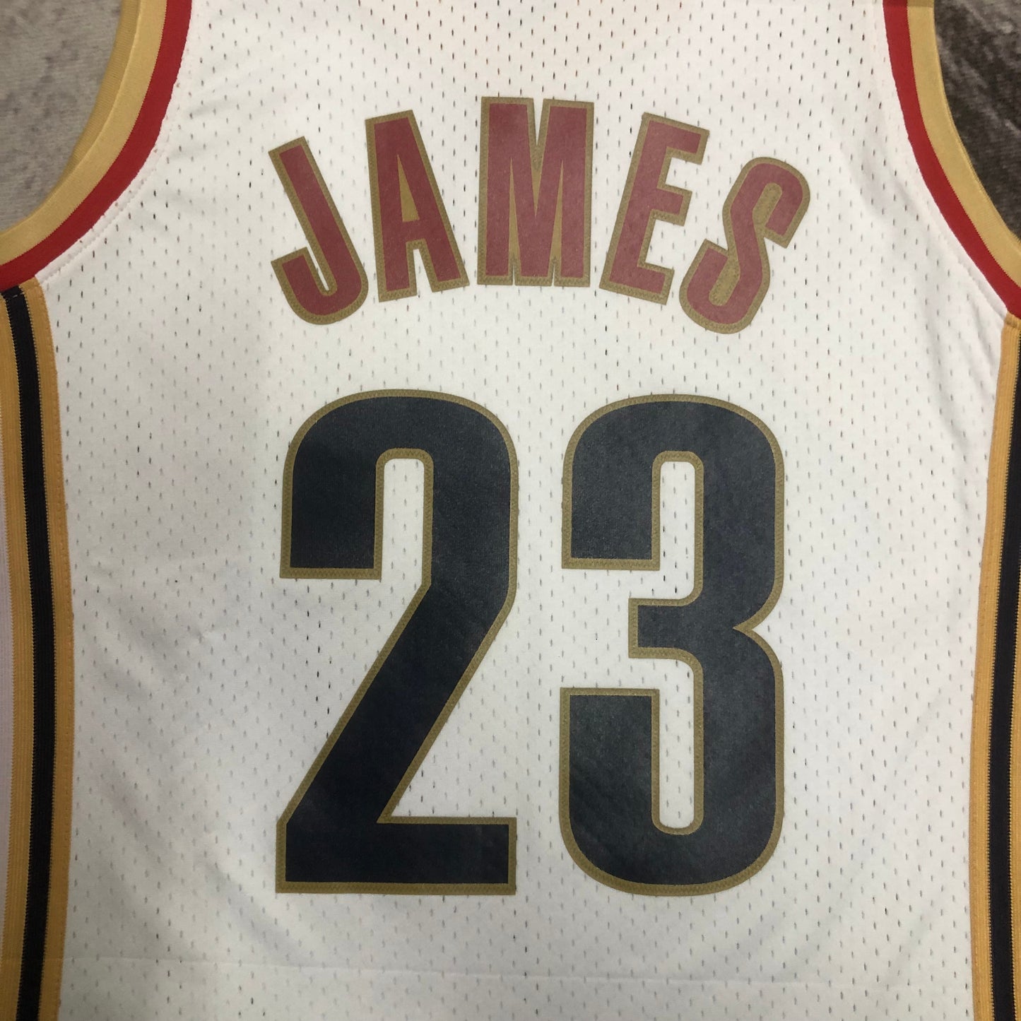 Cleveland Cavaliers - LeBron James - 2003/04