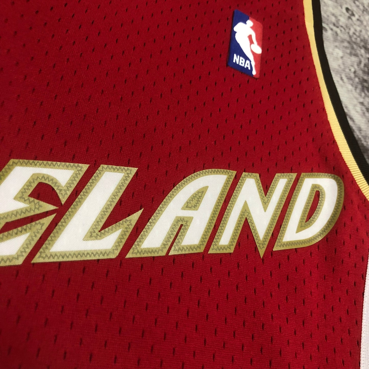 Cleveland Cavaliers - LeBron James - 2003/04