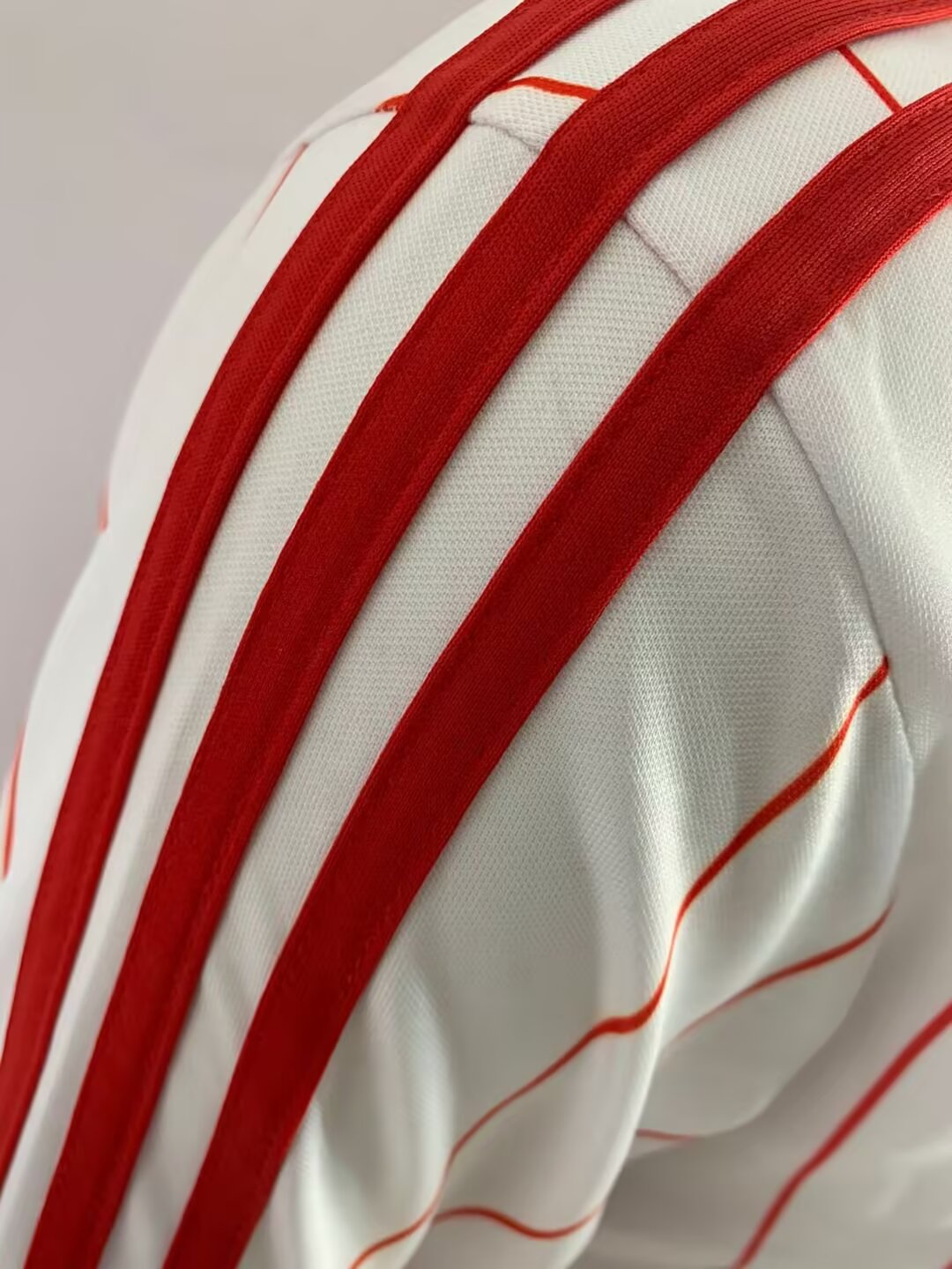 1. FC Köln Saison 1982/83 Heimtrikot