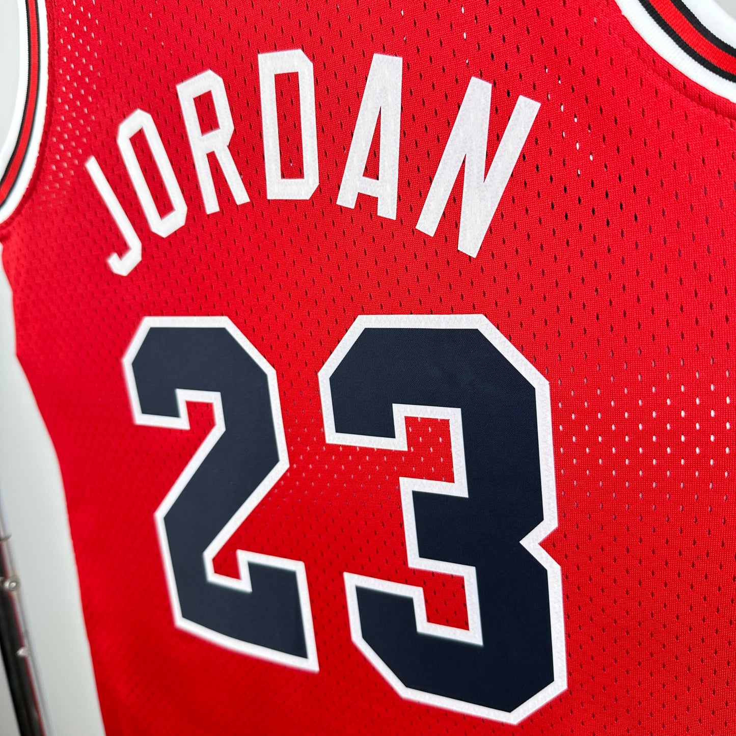Chicago Bulls - Michael Jordan 1984/85 - rot