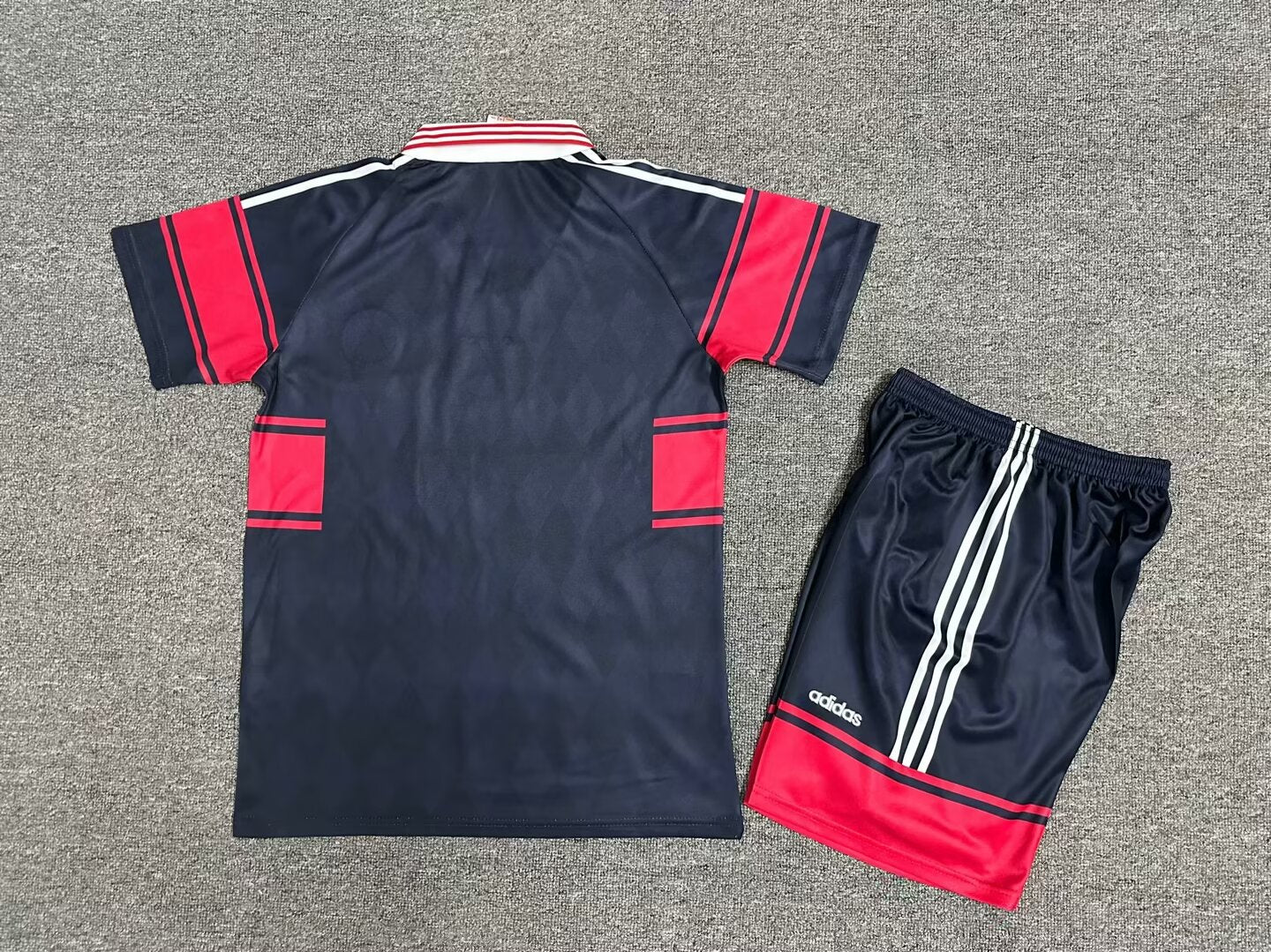 FC Bayern München 1997 - 1999 Heimtrikot KIDS (+Hose)