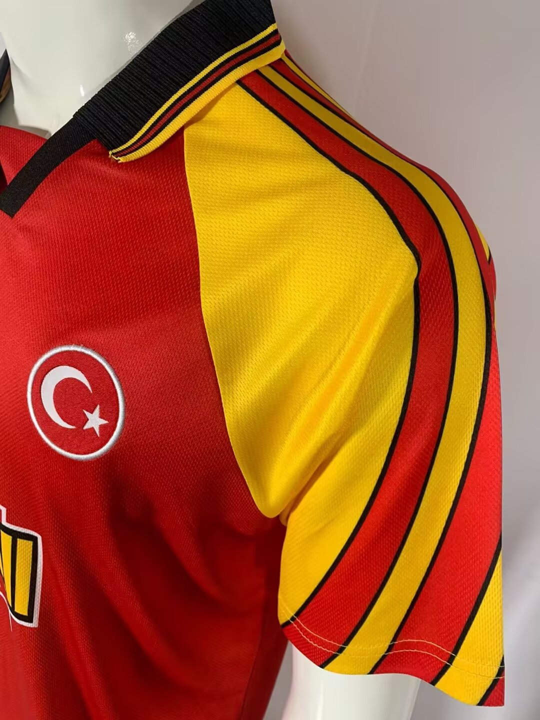 Galatasaray Istanbul 1998/99 Heimtrikot