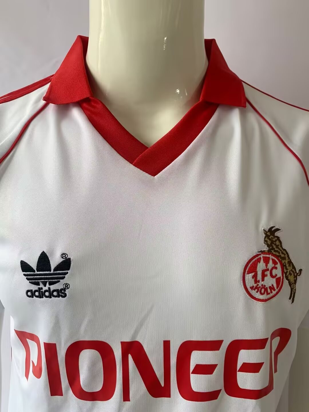 1. FC Köln Saison 1980/81 Heimtrikot