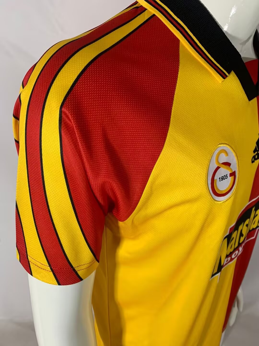Galatasaray Istanbul 1998/99 Heimtrikot