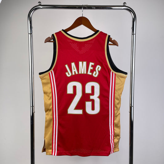 Cleveland Cavaliers - LeBron James - 2003/04