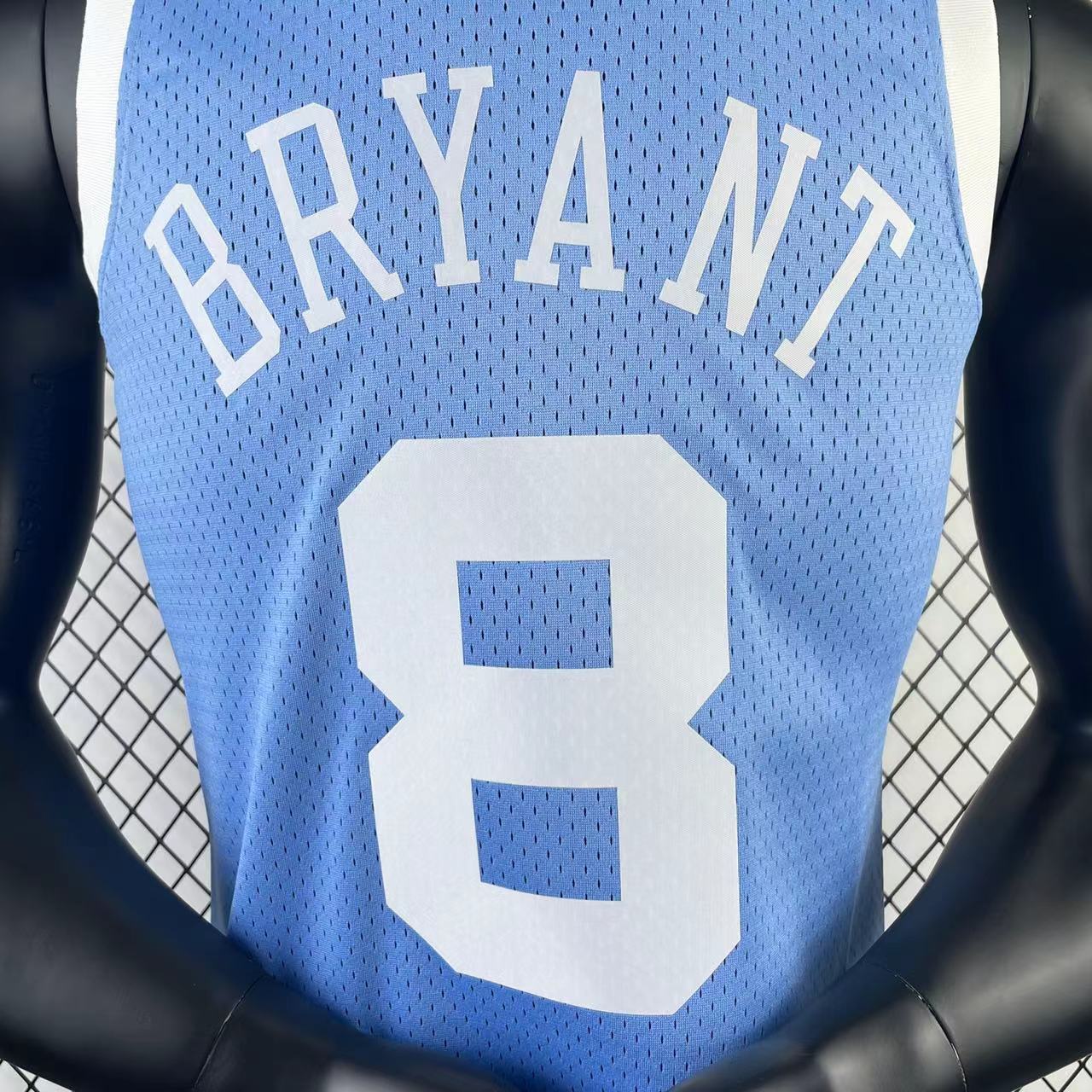 L.A. Lakers - Kobe Bryant - 2004/05