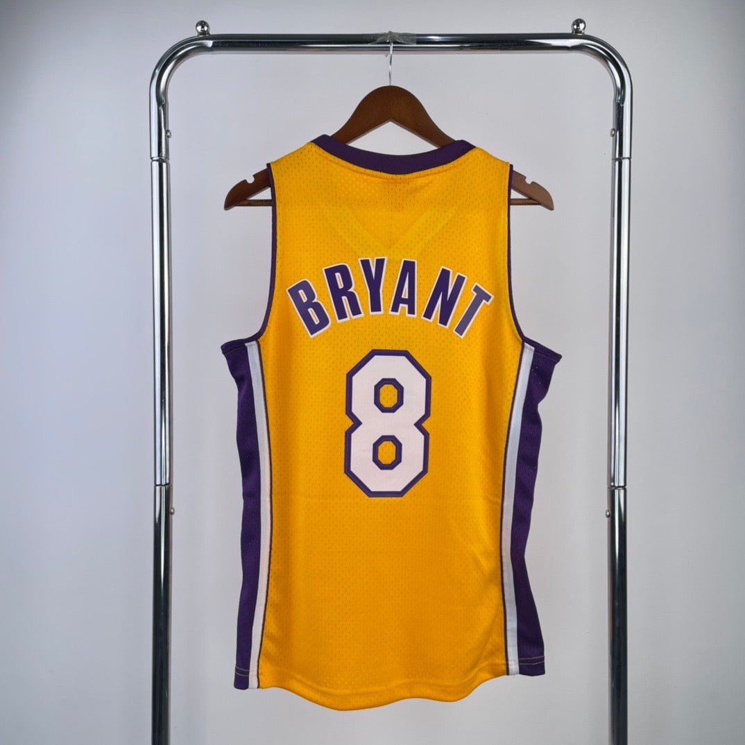 L.A. Lakers - Kobe Bryant - 1999/00